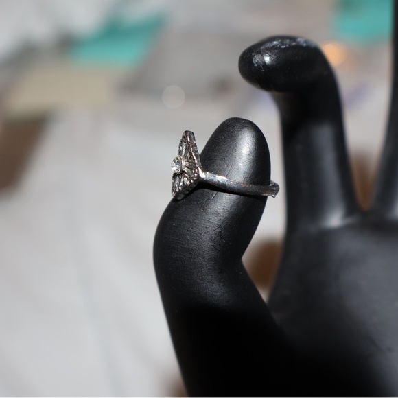 Vintage Silver Ring - Picture 3 of 3